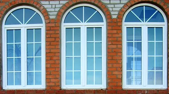 Арочные пластиковые окна