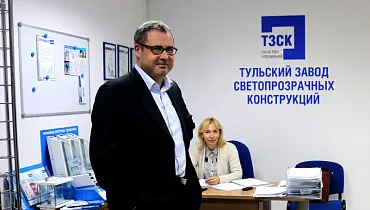 Генеральный директор ООО «Декёнинк Рус» Фолькер Гут посетил завод ТЗСК